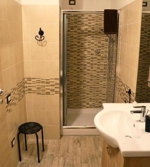اتاق استاندارد, Artista B&b
