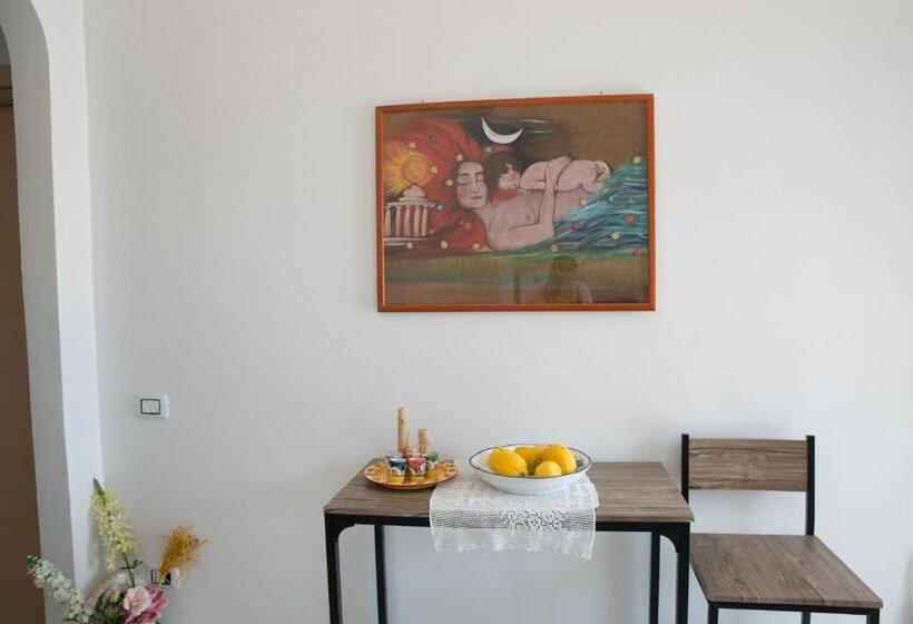 Номер Стандарт, B&b Xenia