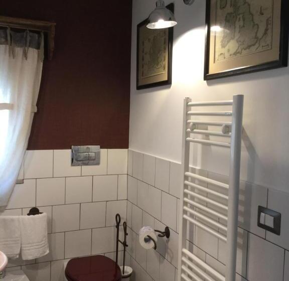 اتاق لوکس با بالکن, Casa 28