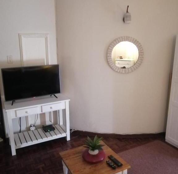 スタンダードルーム, 36 Mount Road Guesthouse And Self Catering