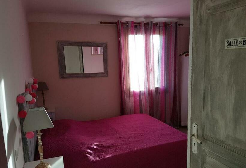 Номер Стандарт, L Auberge Galeria