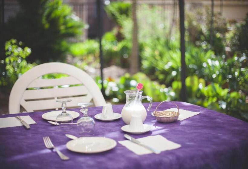 غرفة قياسية سرير كينج لذوى الإحتياجات الخاصة, Locanda La Meridiana