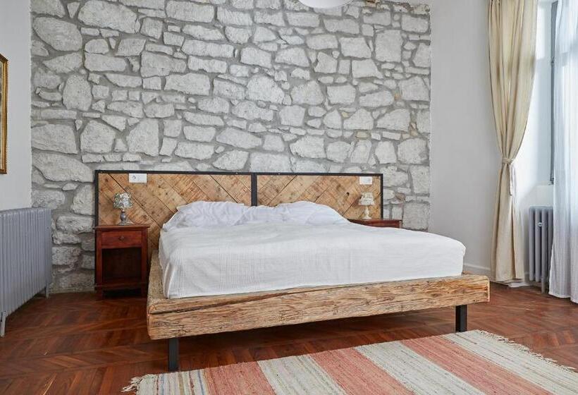 Family Suite, Préselő Pincészet és Vendégház