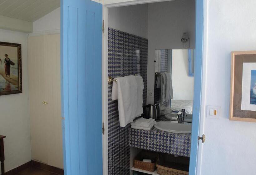 Номер Superior с Видом, Le Buzet Bleu Bed & Breakfast