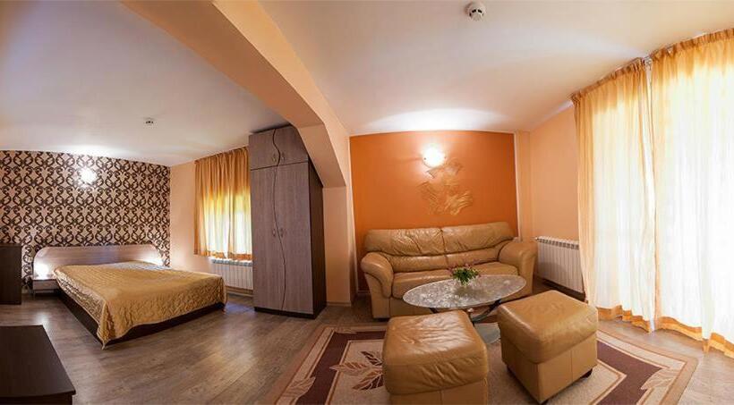Полулюкс с Видом, Guest House Lidia