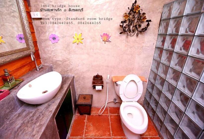 Номер Стандарт, Love Bridge House บ้านสะพานรัก