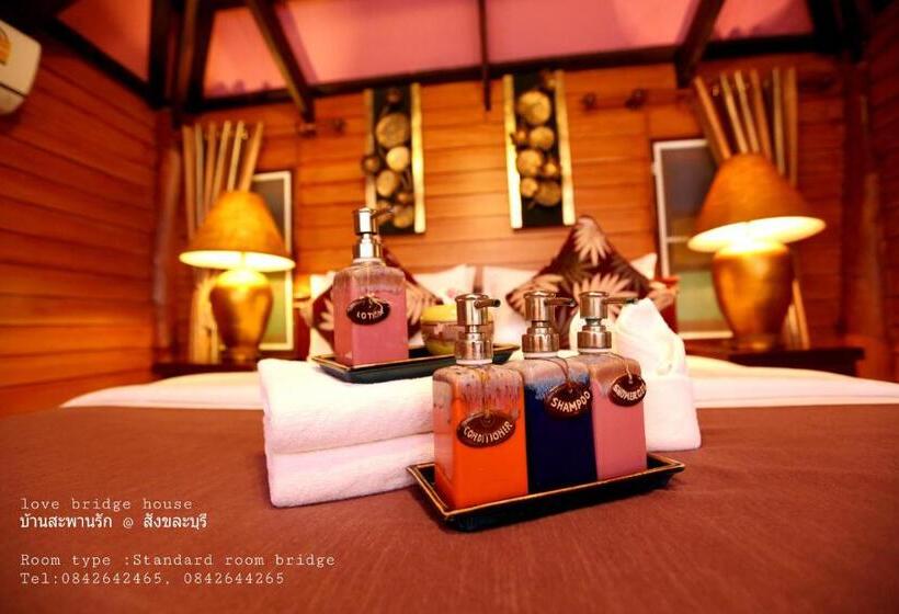 Номер Стандарт, Love Bridge House บ้านสะพานรัก