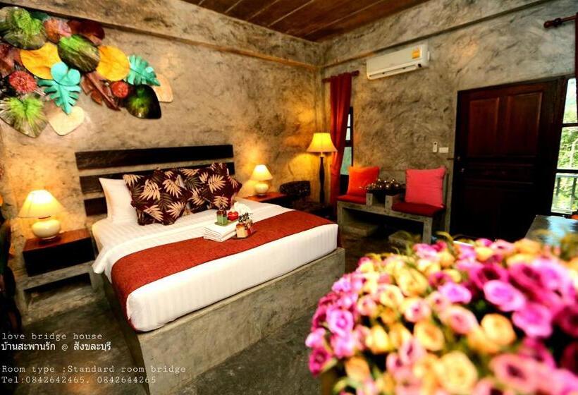 Номер Стандарт Вид на Реку, Love Bridge House บ้านสะพานรัก