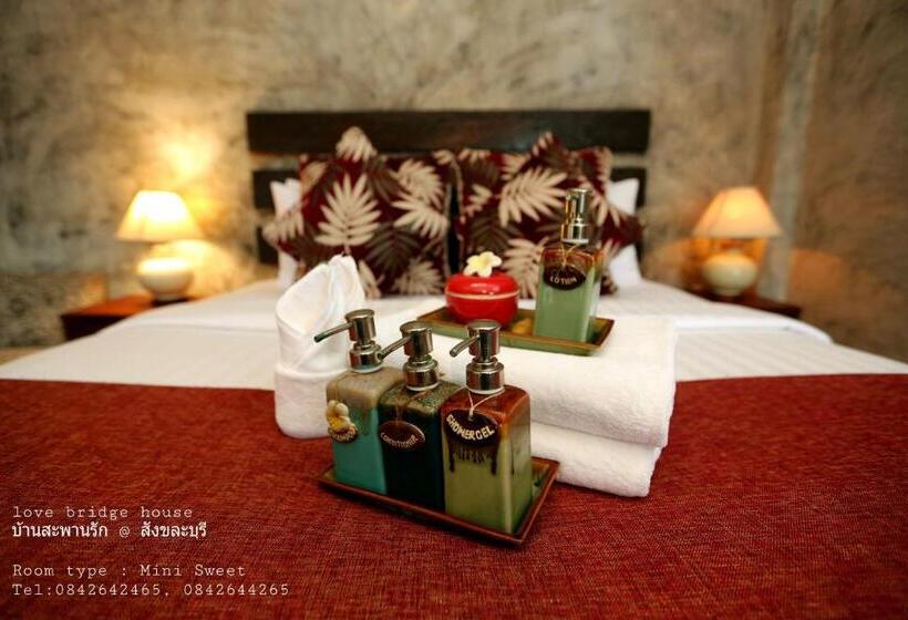 Полулюкс с Видом, Love Bridge House บ้านสะพานรัก