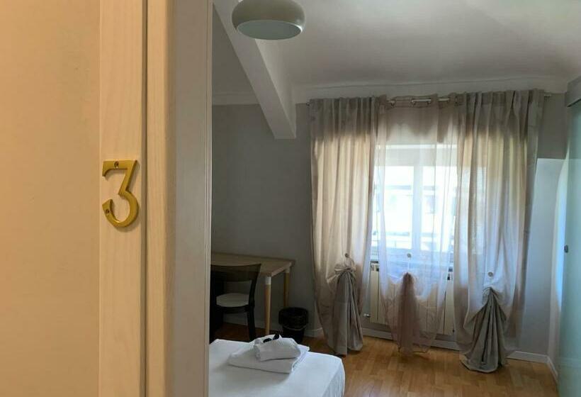 اتاق استاندارد چهار تخته, Domus Fieschi Rooms