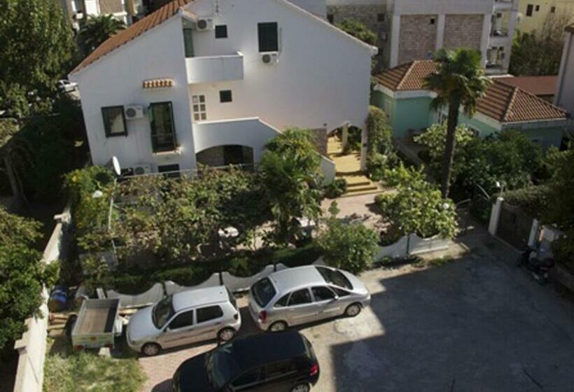 اتاق استاندارد, Rooms & Apartments Boskovic