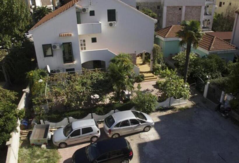 اتاق عادی, Rooms & Apartments Boskovic