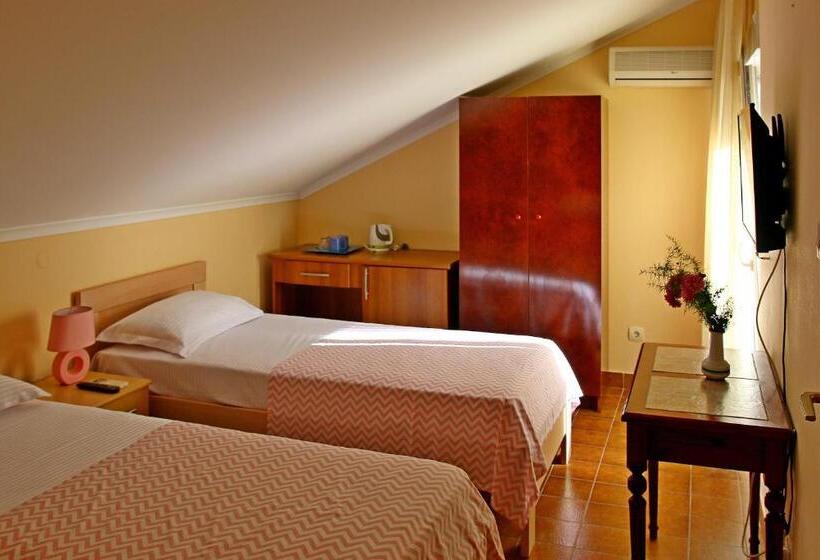 اتاق عادی, Rooms & Apartments Boskovic