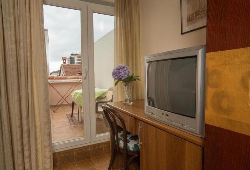 اتاق استاندارد با بالکن, Rooms & Apartments Boskovic
