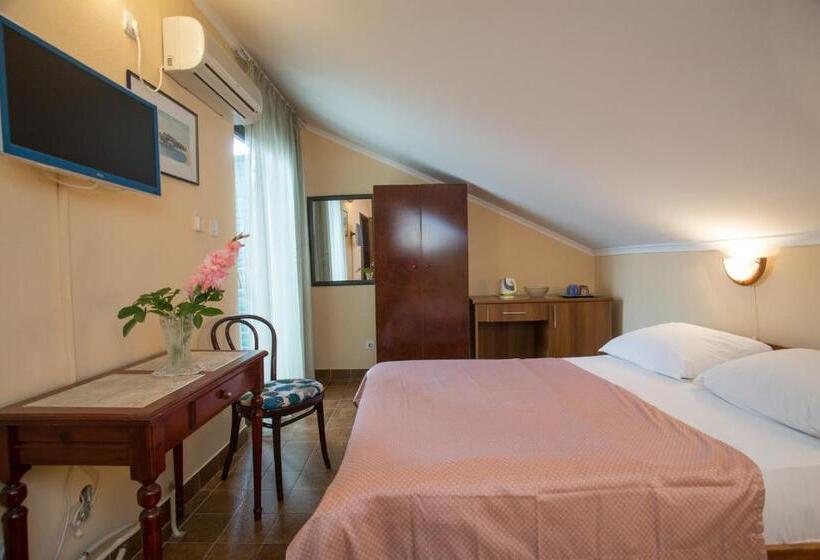 اتاق استاندارد با بالکن, Rooms & Apartments Boskovic