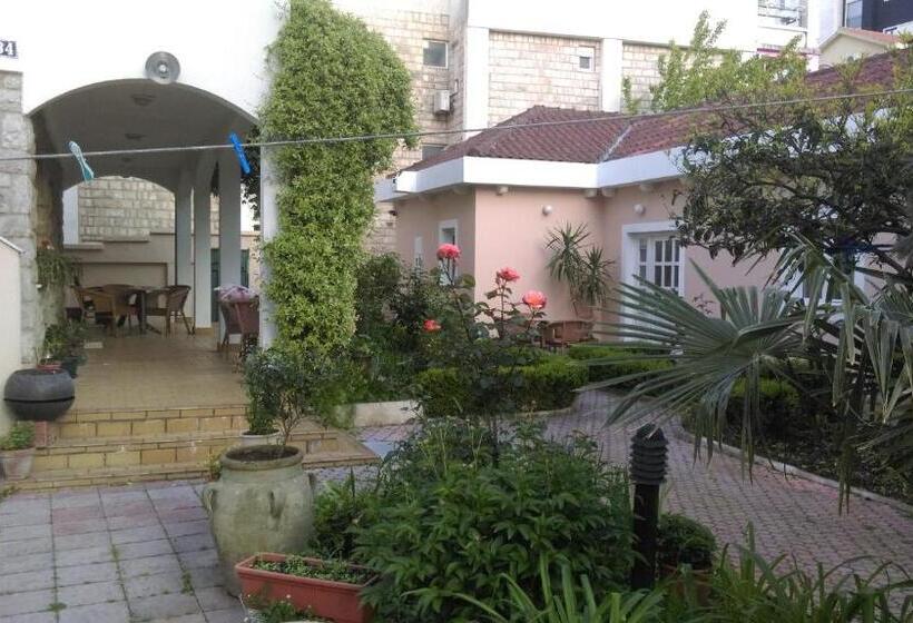 آپارتمان 2 خوابه, Rooms & Apartments Boskovic