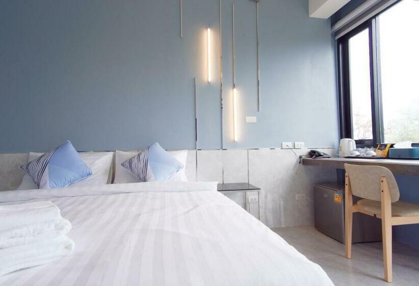 스탠다드 발코니 룸, Abizz Hotel Kwanphayao