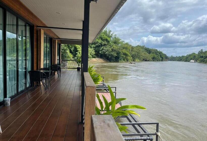 Deluxe room with river view, Rimwang The River Life