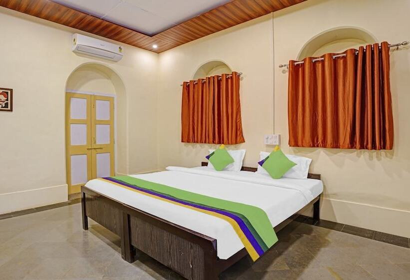 디럭스 룸, Treebo Cecil Resort, 600 Mtrs From Matheran Railway Station