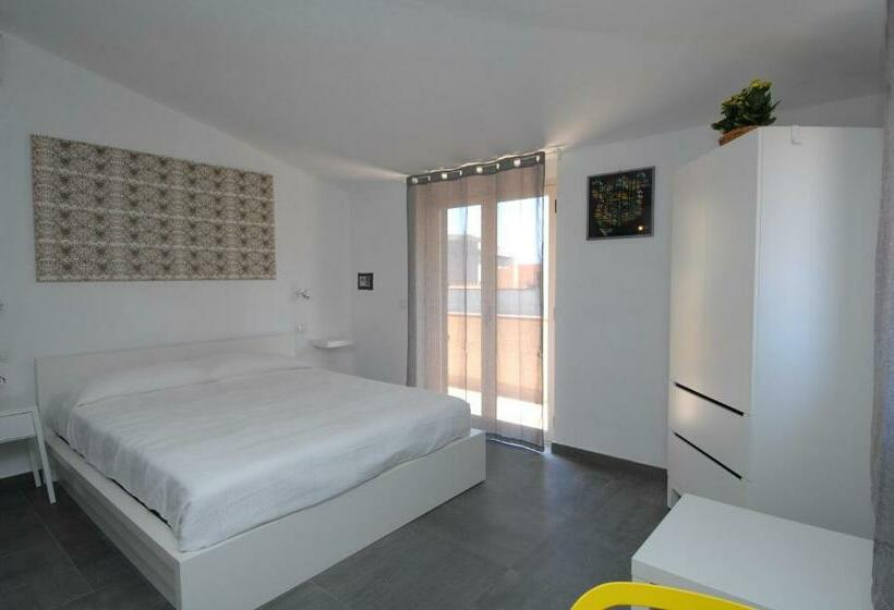 Номер Стандарт с Балконом, Accomodation Libertino