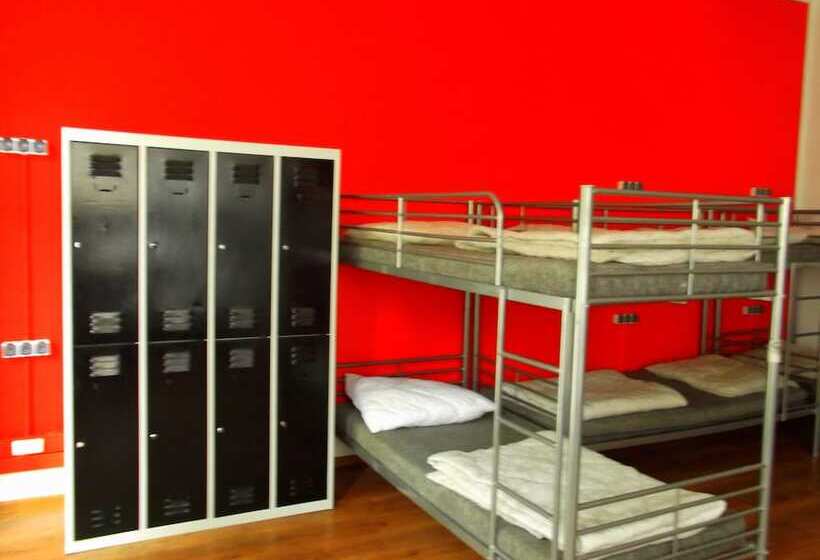 Кровать в Общей Комнате, Art Hostel Poznań