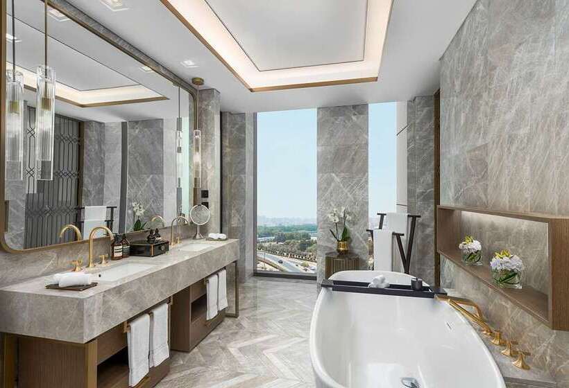 מיטת קינג בסוויטה, Hilton Tianjin Eco City