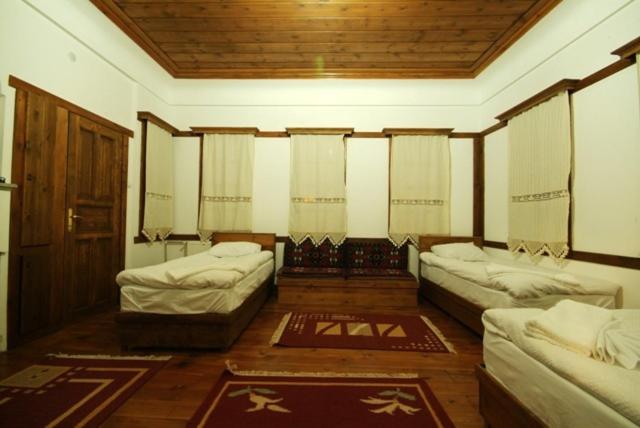 Номер Стандарт, Kardelen Konakları