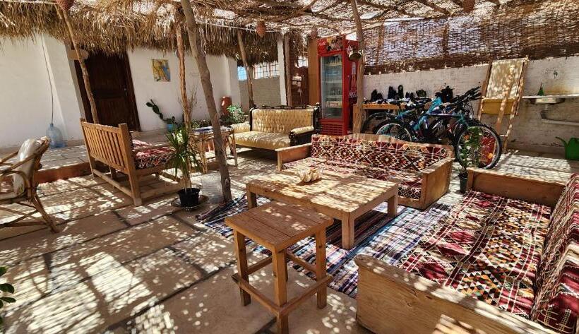 اتاق استاندارد یک نفره با چشم‌انداز دریا, Rayhana Guest House