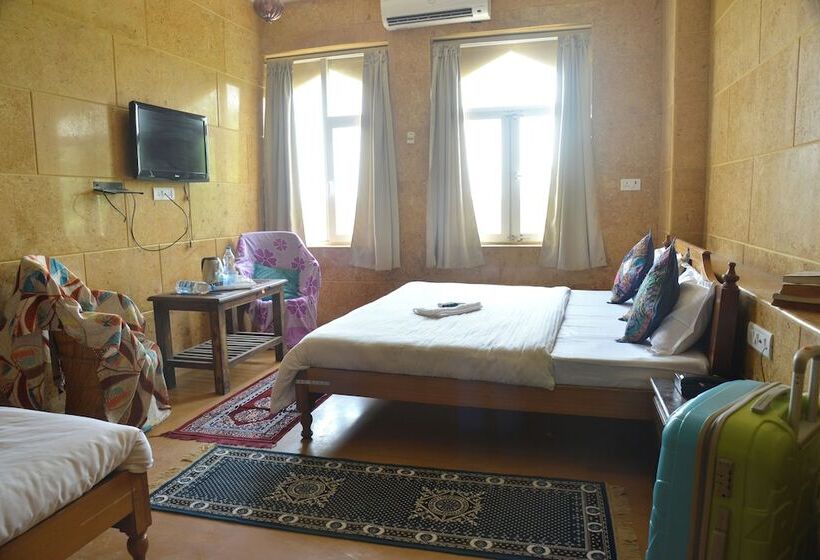 Семейный Номер, Wonbin Safari Jaisalmer