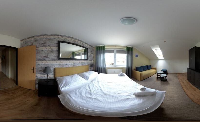 Студия Стандарт, Aplend Tatry Holiday