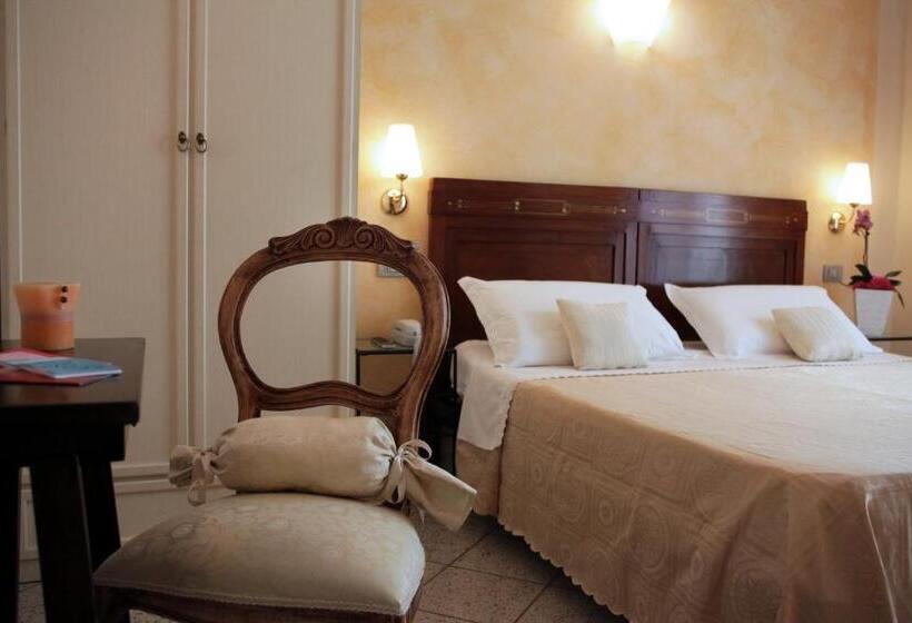 اتاق سوپریور, Villa Irma