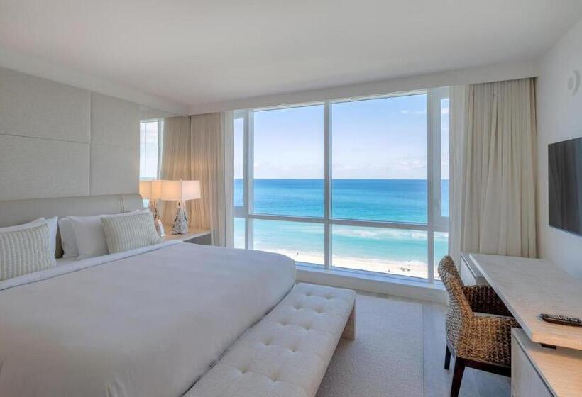 Apartamento 2 Dormitórios, Luxurious Private Condo At 1 Hotel & Homes   1545