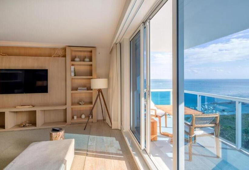 Apartamento 2 Dormitórios, Luxurious Private Condo At 1 Hotel & Homes   1545