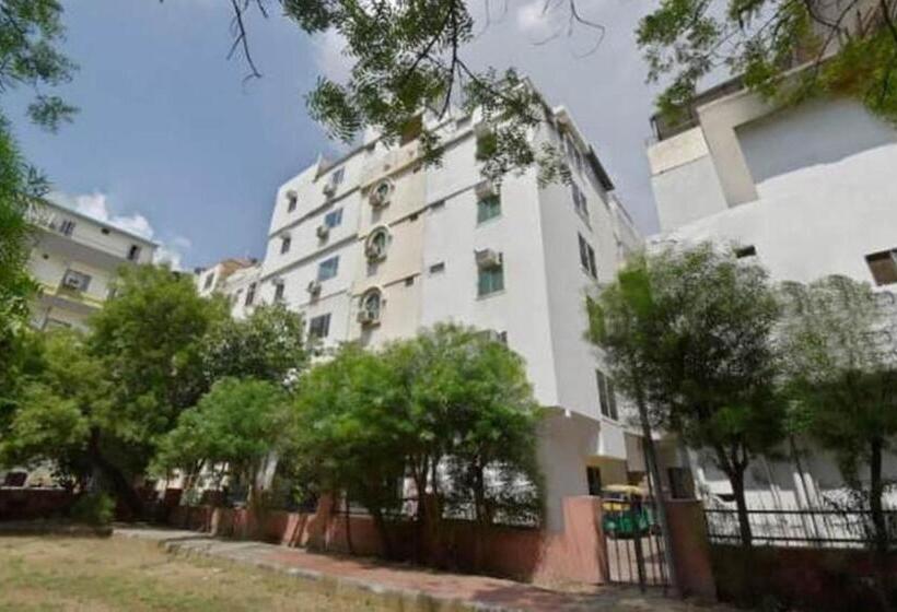 标准间, Abhineet Palace