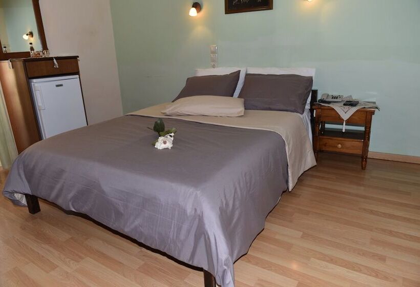 Habitació Estàndard, 40 Platania