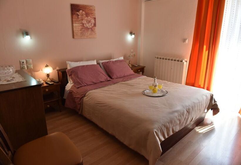 Habitació Estàndard, 40 Platania