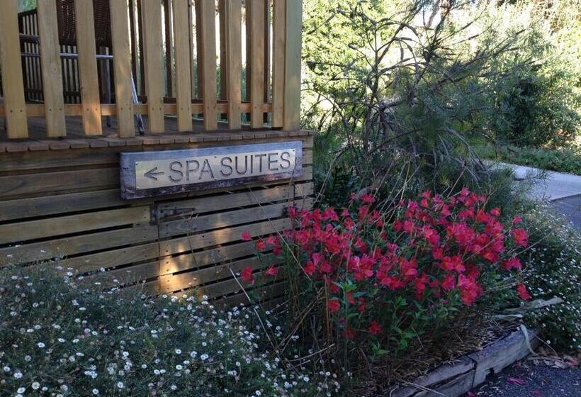带按摩浴盆的套房, Daysy Hill Country Cottages
