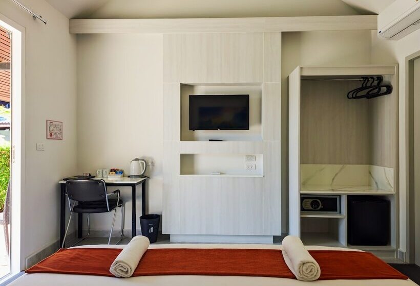수피리어 룸, Phuket Airport Hotel   Sha Extra Plus