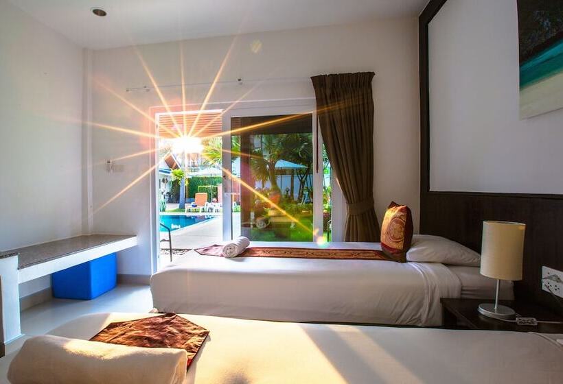 수피리어 트리플 룸, Phuket Airport Hotel   Sha Extra Plus