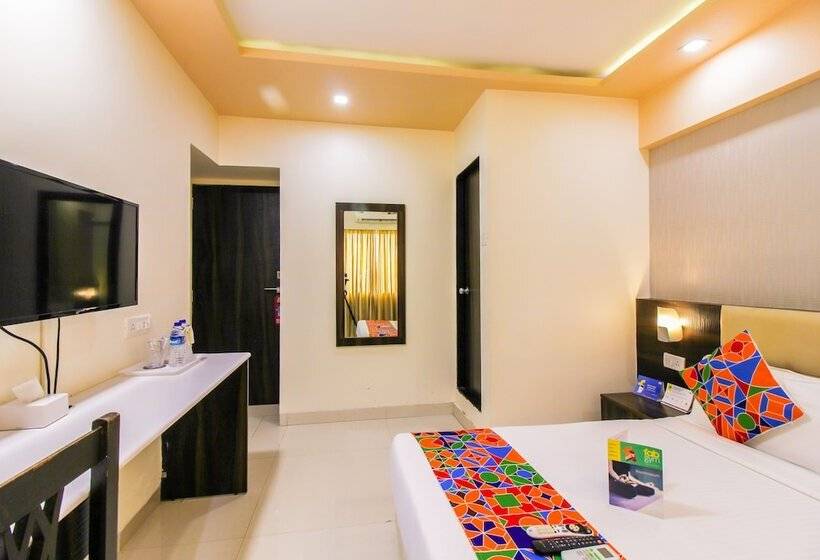Номер Deluxe, Fabhotel Galaxy Comforts Andheri East