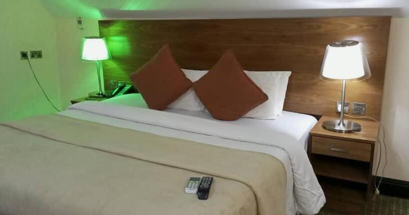 سوییت دوبلکس, Amor Hotels Abuja