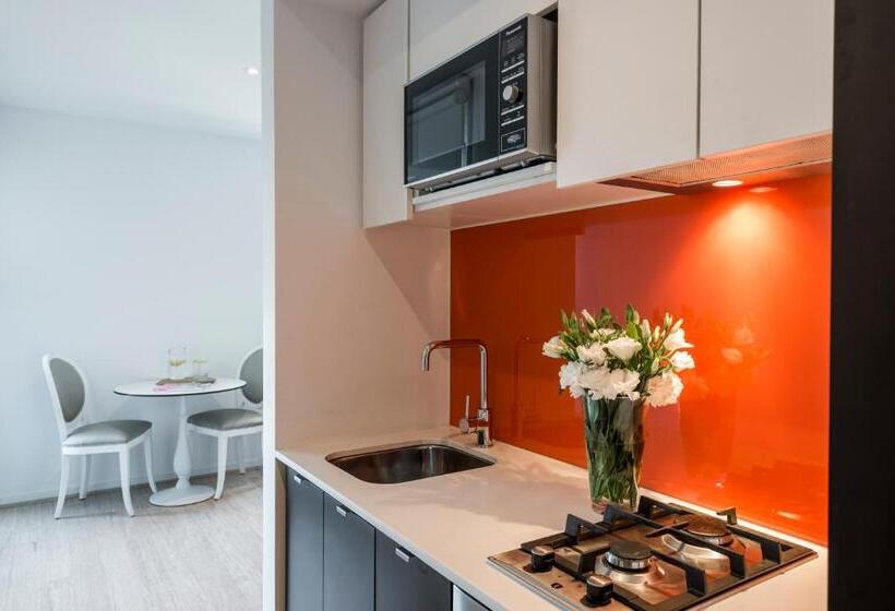 استودیوی استاندارد, Oaks Melbourne South Yarra Suites