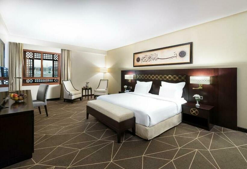 Представительский люкс с видом, Pullman Zamzam Madina
