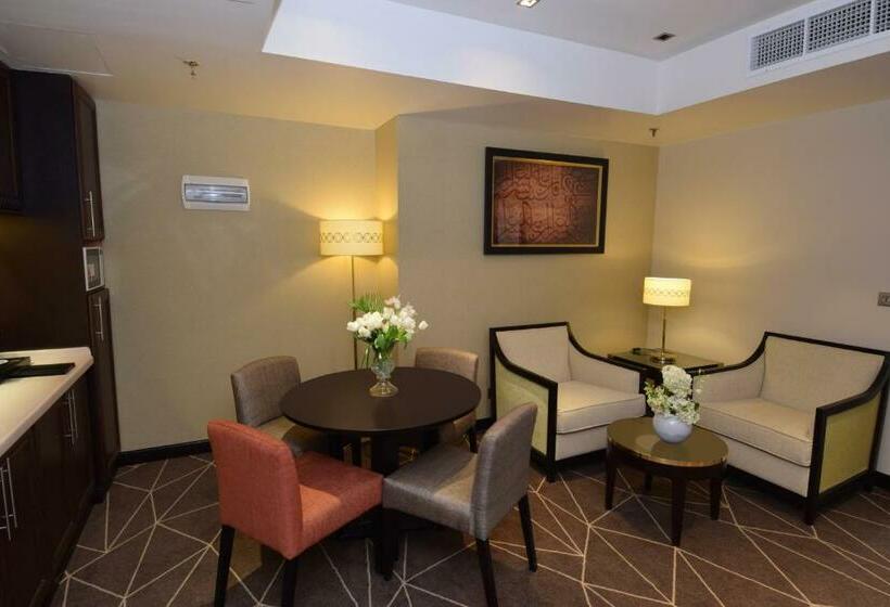 Suite Executiva com Vistas, Pullman Zamzam Madina