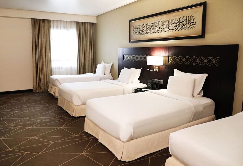 Номер Superior Вид на Город, Pullman Zamzam Madina