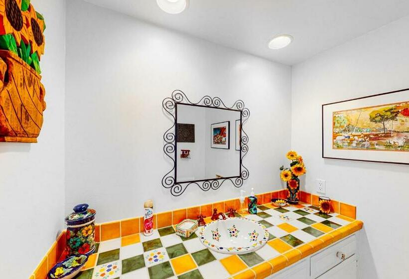 Huoneisto 2 Makuuhuonetta, Midtown Mountain View Villa