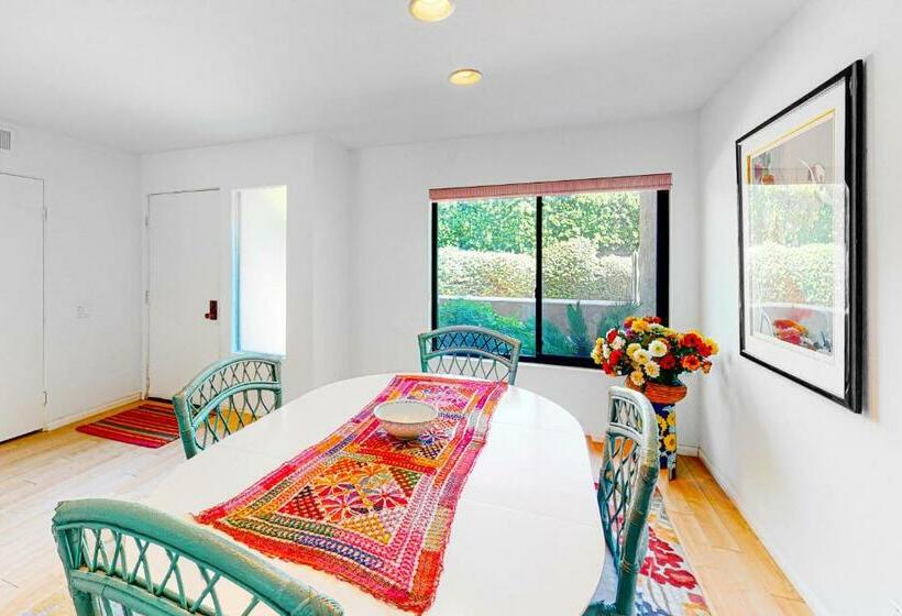 Huoneisto 2 Makuuhuonetta, Midtown Mountain View Villa