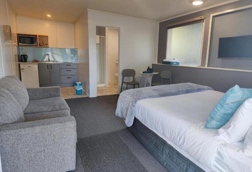 스탠다드 스튜디오 (테라스구비), Hideaway Of Rotorua