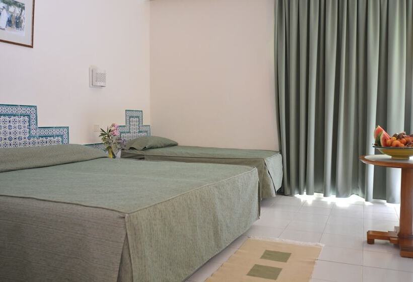Номер Стандарт Трехместный, Venice Beach  Families And Couples Only