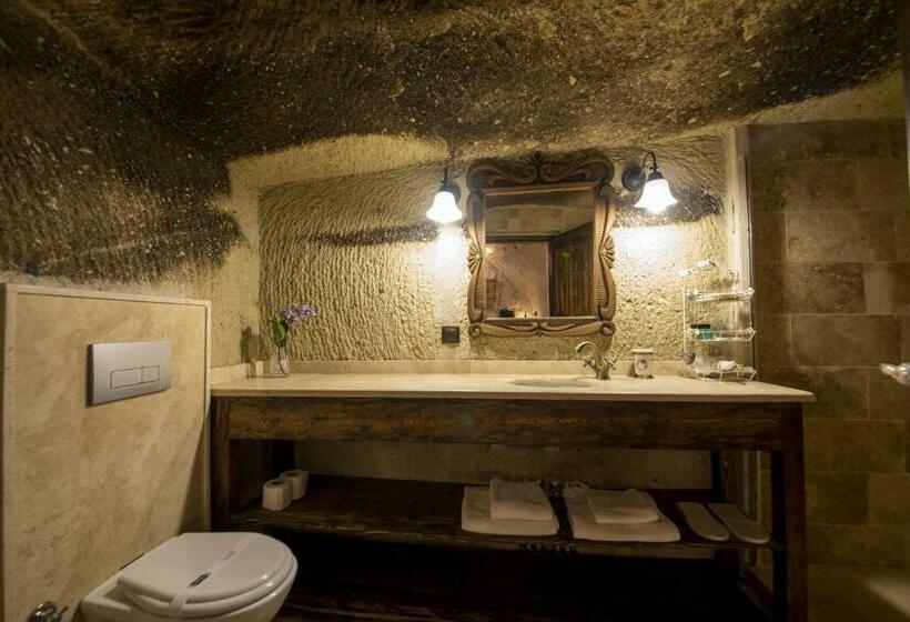 اتاق استاندارد با چشم‌انداز باغ, Shiraz Cave Cappadocia